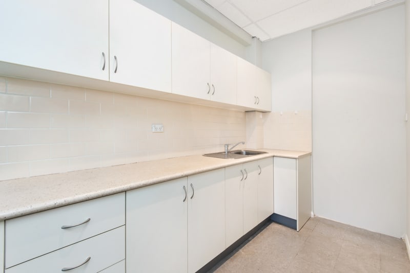 Click to view all images 3a/18 Smith Street Chatswood NSW 2067 - Image 3