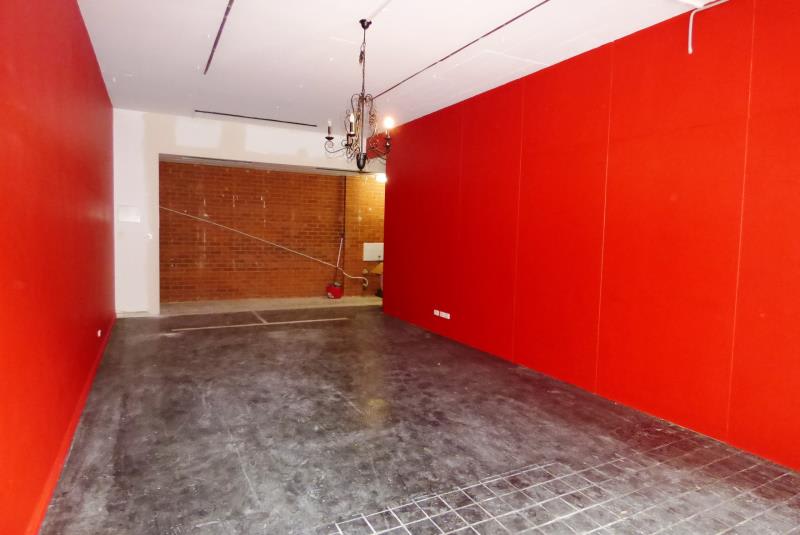 Click to view all images 3 Sparta Place Brunswick VIC 3056 - Image 3