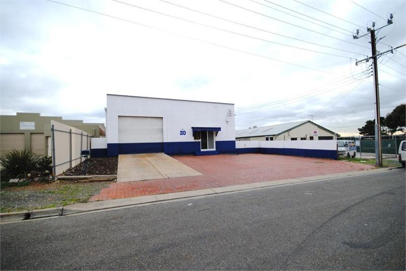 Click to view all images 20 Pleasant Grove Holden Hill SA 5088 - Image 2
