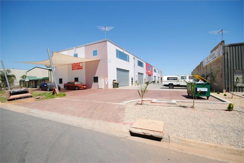 Click to view all images 21 Beafield Road Para Hills West SA 5096 - Image 1