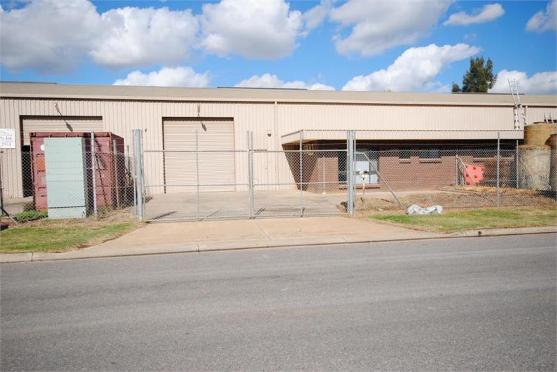 Click to view all images Unit 2/16 Staite Street Wingfield SA 5013 - Image 2