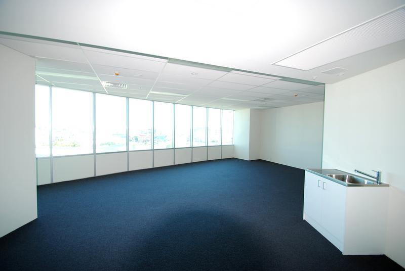 Click to view all images Southport QLD 4215 - Image 1