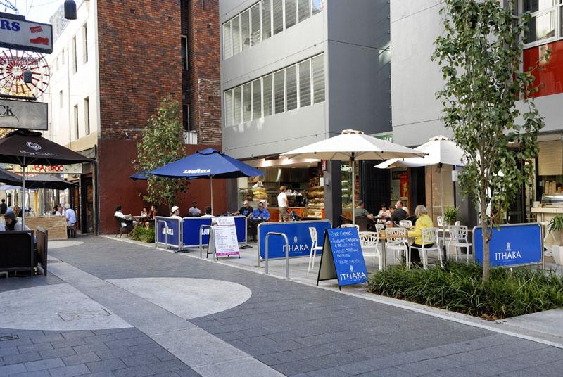 Click to view all images 1.03/24-30 Springfield Ave Potts Point NSW 2011 - Image 3