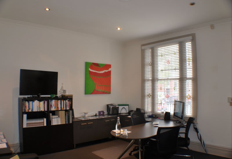 Click to view all images 160 Napier Street South Melbourne VIC 3205 - Image 3
