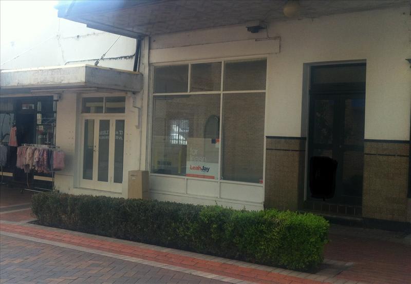 Click to view all images 2/427 High Street Maitland NSW 2320 - Image 3