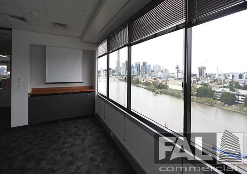 Click to view all images Milton QLD 4064 - Image 1