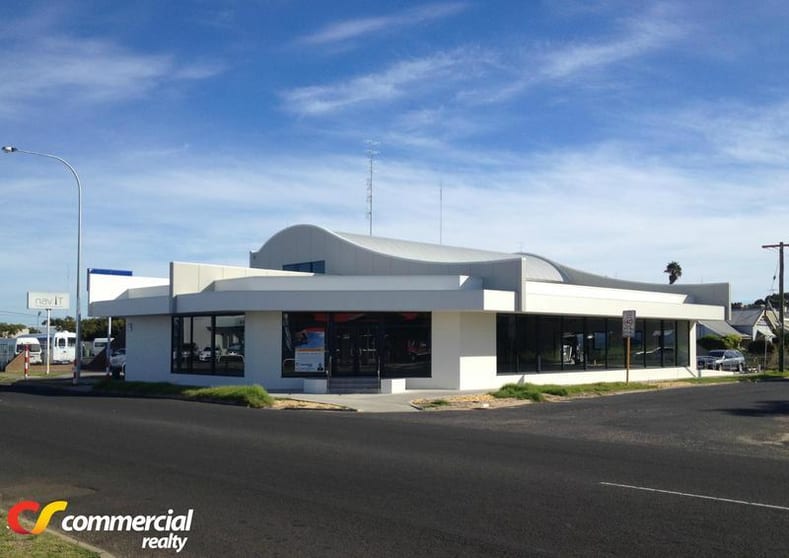 Click to view all images 62 Spencer Street Bunbury WA 6230 - Image 1