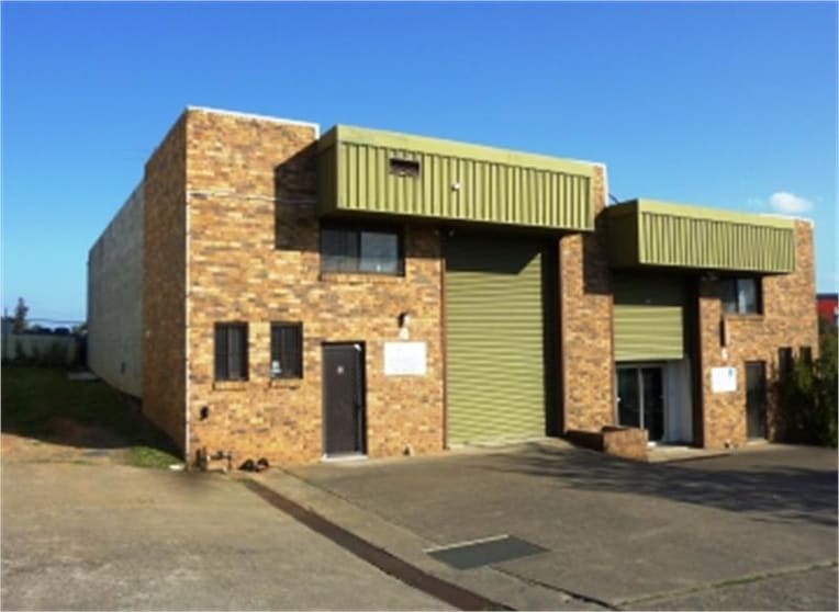 Click to view all images 4/6 Johnson Street Rutherford NSW 2320 - Image 1