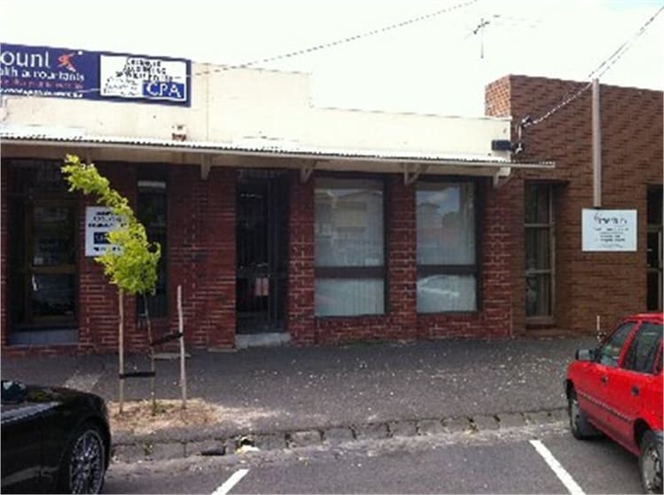 Click to view all images 62 Napier Street Essendon VIC 3040 - Image 1