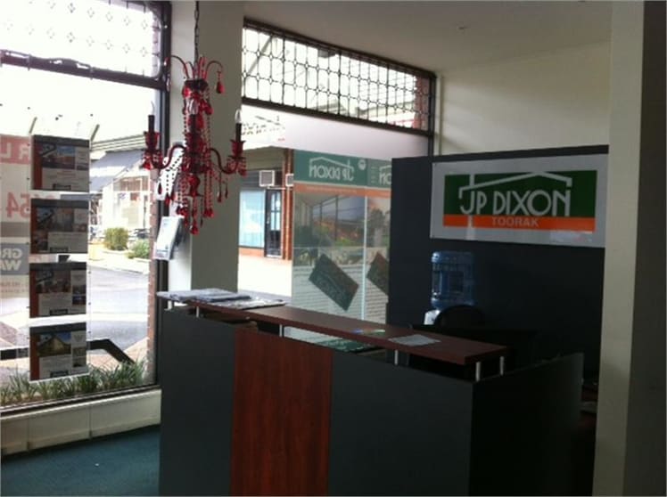 Click to view all images 1A Grange Road Toorak VIC 3142 - Image 3