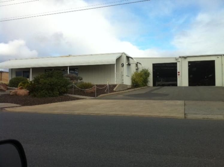 Click to view all images 3-9 Jacobsen Crescent Holden Hill SA 5088 - Image 2