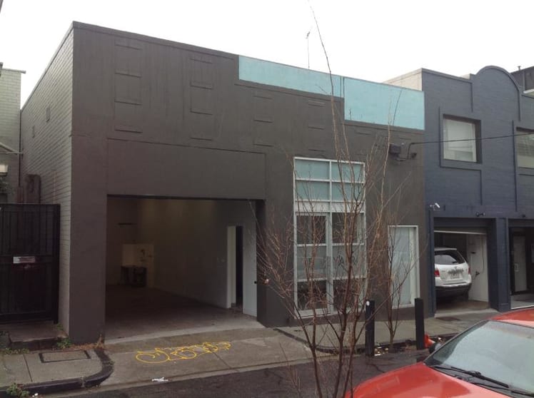 Click to view all images 8 Yarra Street South Melbourne VIC 3205 - Image 1