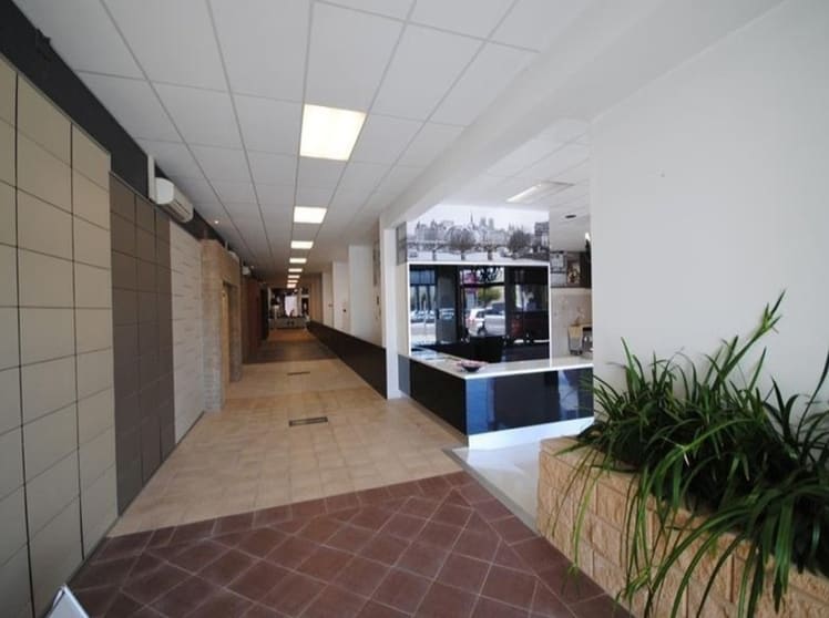 Click to view all images 392 South Road Richmond SA 5033 - Image 3