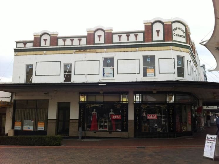 Click to view all images High Street Maitland NSW 2320 - Image 2