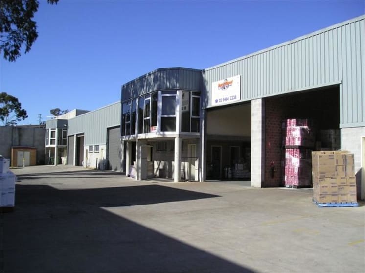 Click to view all images Thornleigh NSW 2120 - Image 2