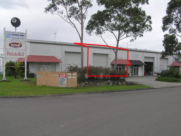Click to view all images 2/8 Pennant Street Cardiff NSW 2285 - Image 1