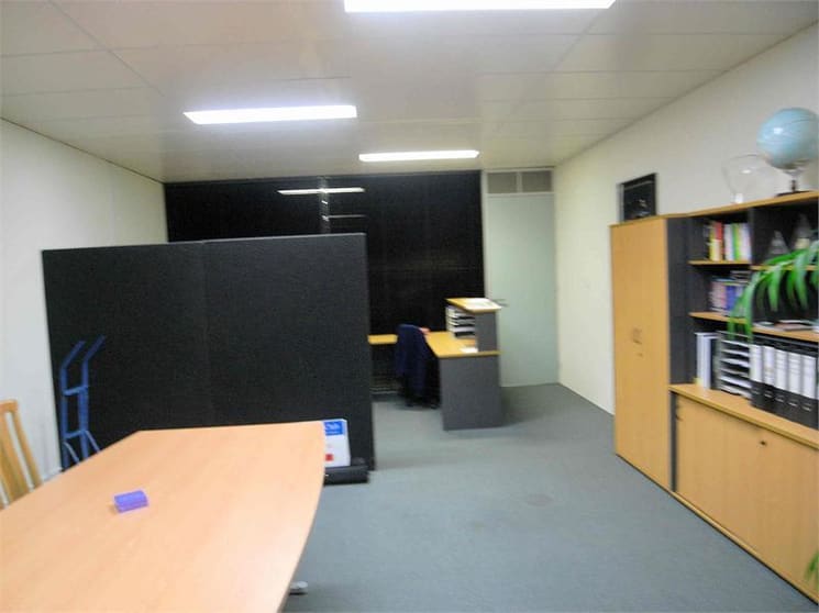 Click to view all images Suite 18/328 Albany Hwy Victoria Park WA 6100 - Image 1