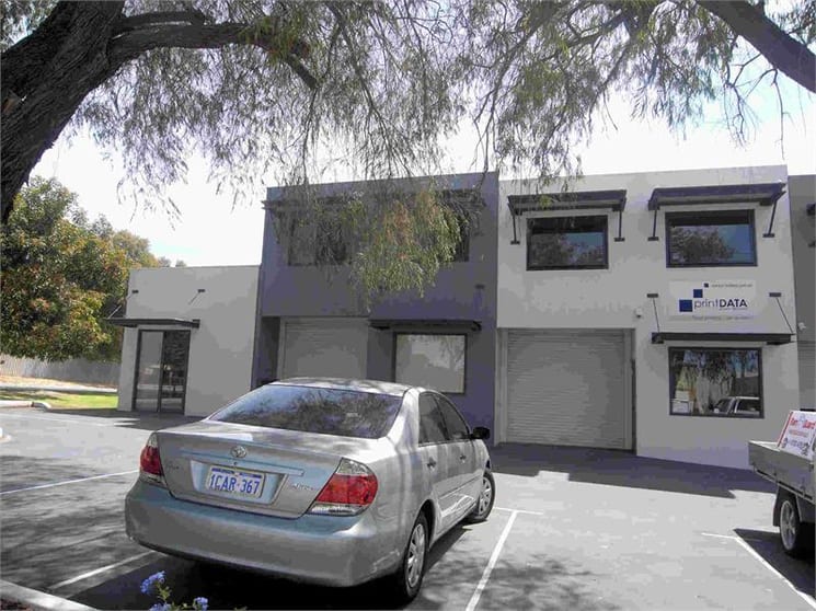 Click to view all images Unit 2/178 Planet Street Carlisle WA 6101 - Image 2