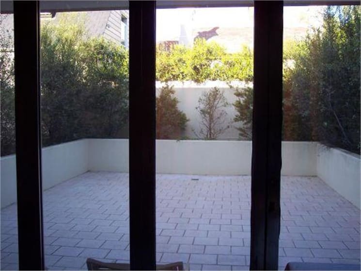 Click to view all images Kirribilli NSW 2061 - Image 2