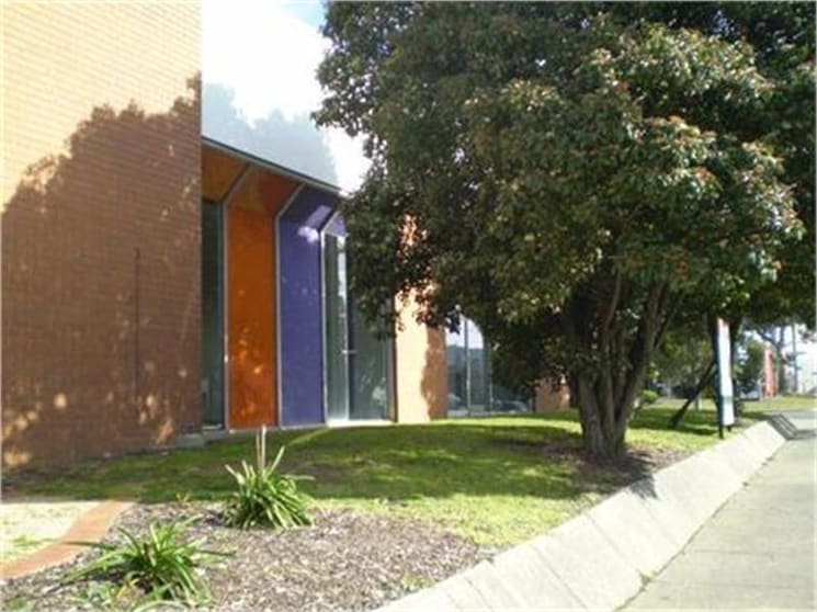Click to view all images 1/1 Brunsdon Street Bayswater VIC 3153 - Image 3