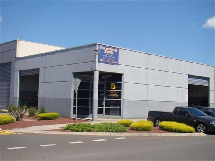 Click to view all images 5 Industrial Park Drive Lilydale VIC 3140 - Image 1