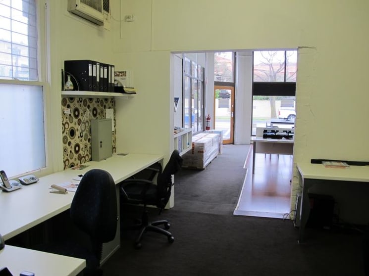 Click to view all images 423 Riversdale Road Hawthorn East VIC 3123 - Image 3