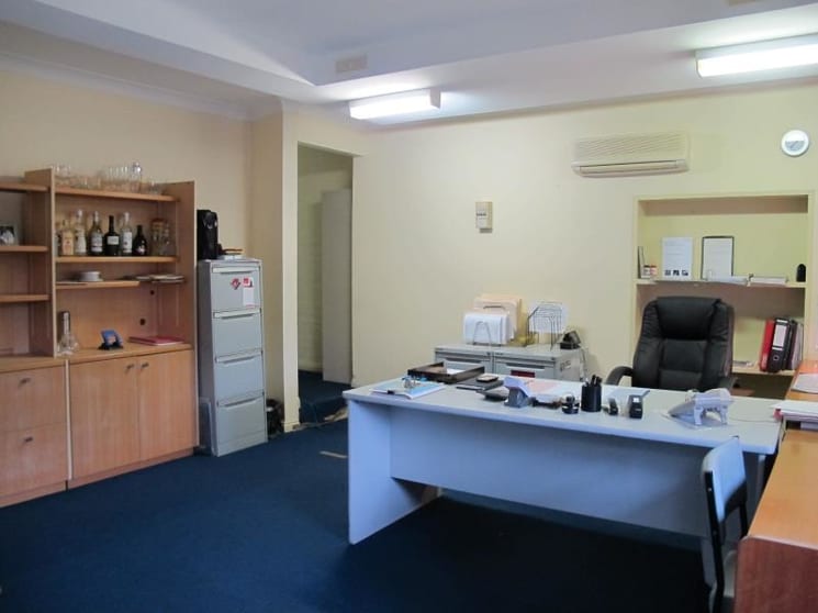 Click to view all images 1 Oban Street South Yarra VIC 3141 - Image 2