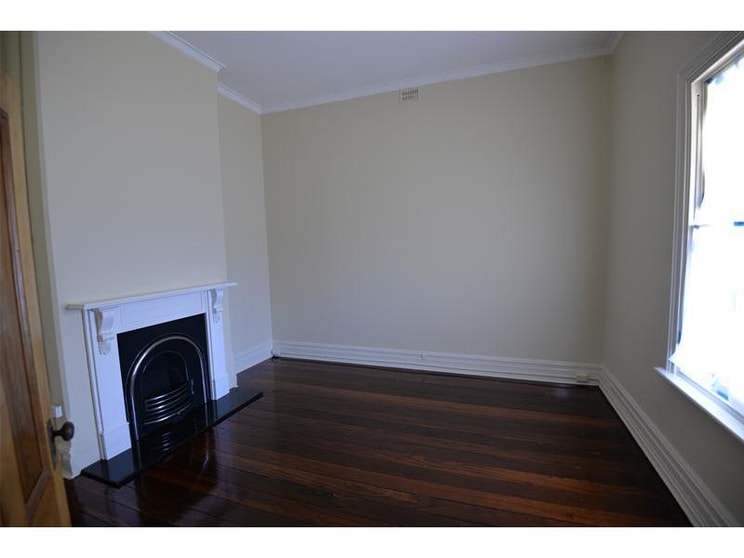 19 Marlow Road Keswick SA 5035 - Image 3