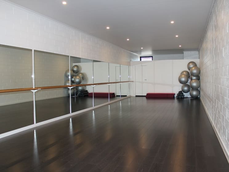 Click to view all images Shop 4/1-5 North Concourse Beaumaris VIC 3193 - Image 3
