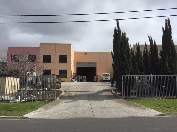 Click to view all images 24 Merola Way Campbellfield VIC 3061 - Image 2