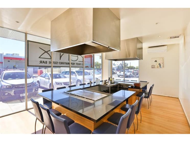 Click to view all images 32 Carter Lane Mildura VIC 3500 - Image 2