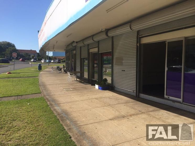 Click to view all images Unit 2/12 Lilac Street Inala QLD 4077 - Image 1