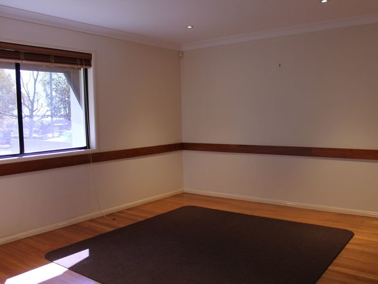 Click to view all images 196 Hume Street Toowoomba QLD 4350 - Image 2