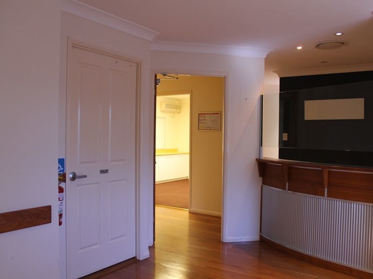Click to view all images 196 Hume Street Toowoomba QLD 4350 - Image 3