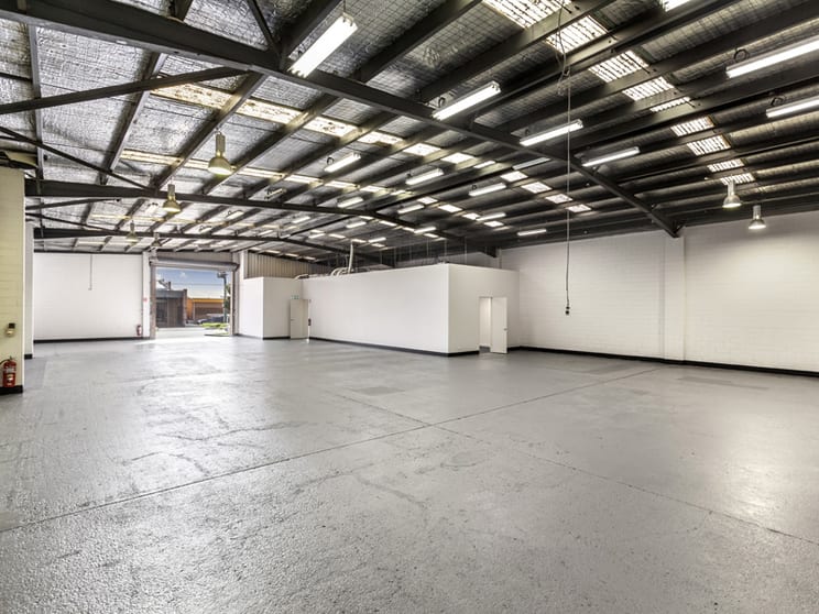 Click to view all images 36 Geddes Street Mulgrave VIC 3170 - Image 3