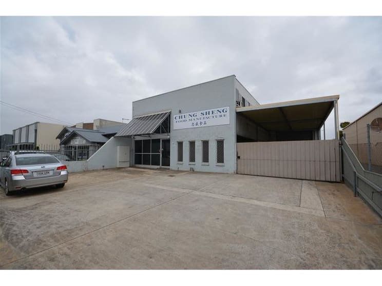Click to view all images 17 William Street Mile End South SA 5031 - Image 1