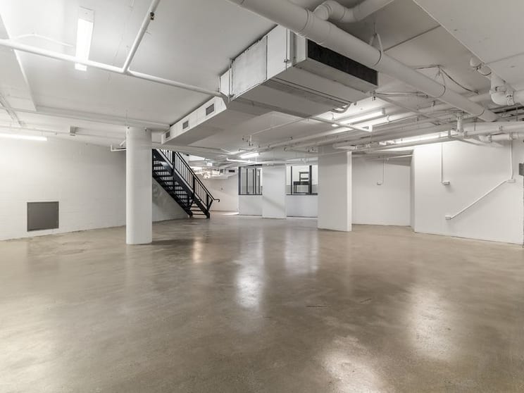 Click to view all images 1/68 Sir John Young Crescent Woolloomooloo NSW 2011 - Image 1