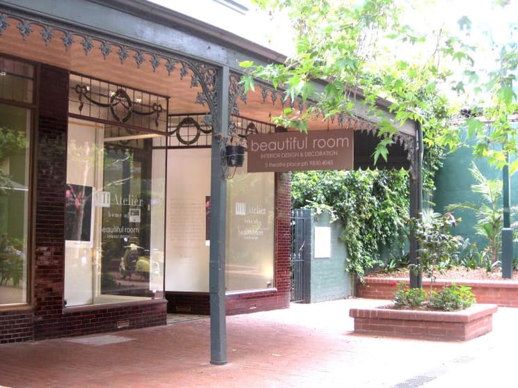 Click to view all images 5 & 5a Theatre Place Canterbury VIC 3126 - Image 1
