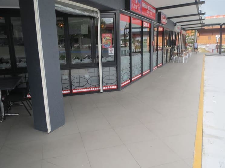 1/154 Cavendish Road Coorparoo QLD 4151 - Image 1