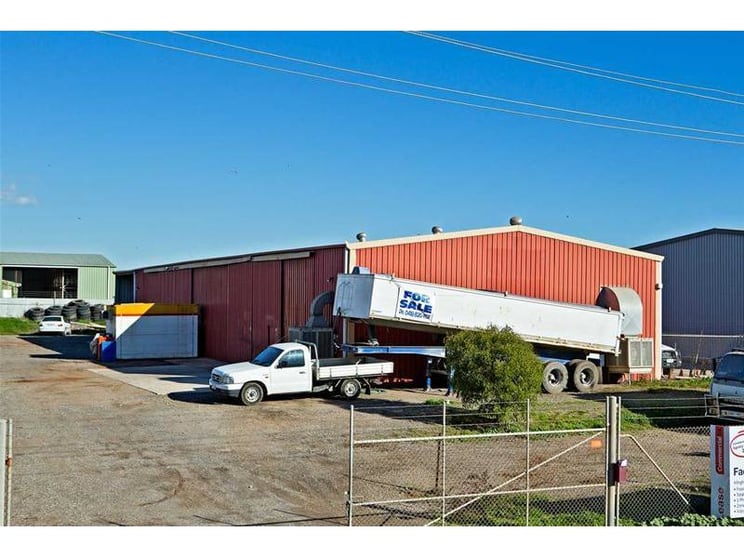 Click to view all images 6 Hines Road Wingfield SA 5013 - Image 3