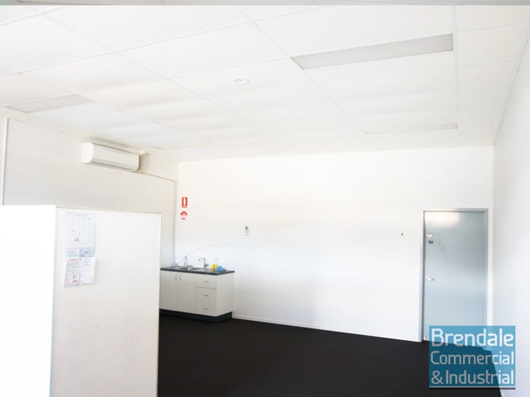Click to view all images Brendale QLD 4500 - Image 3