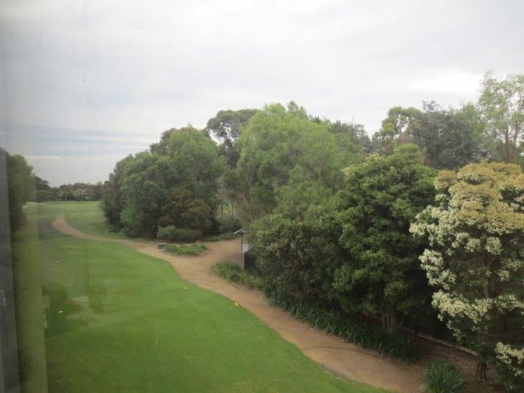 Click to view all images 8/29-31 Clarice Road Box Hill VIC 3128 - Image 3