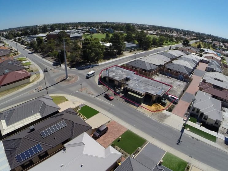 Click to view all images 56 Comrie Rd Canning Vale WA 6155 - Image 1