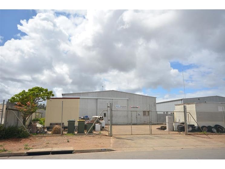 Click to view all images Unit 2, 31-33 Barndioota Road Salisbury Plain SA 5109 - Image 1