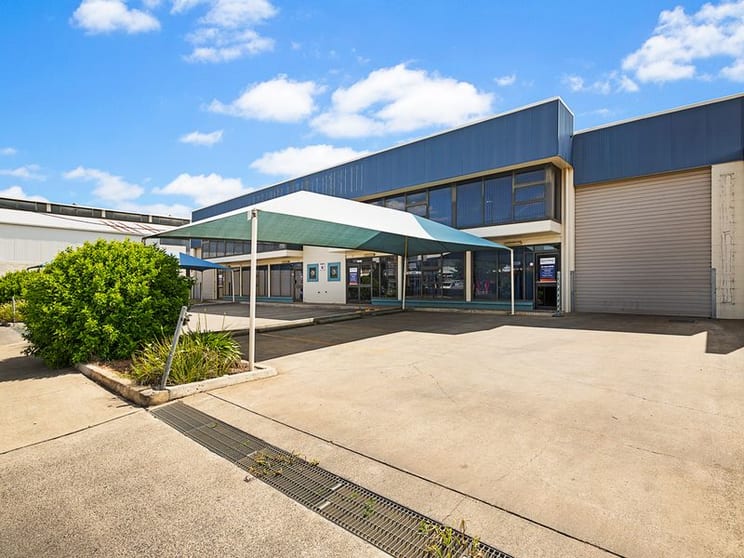 Click to view all images 19-21 Prescott Street Toowoomba City QLD 4350 - Image 2