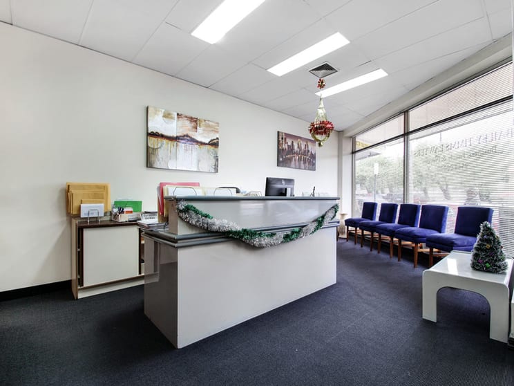 Click to view all images 139 Carinish Road Clayton VIC 3168 - Image 3