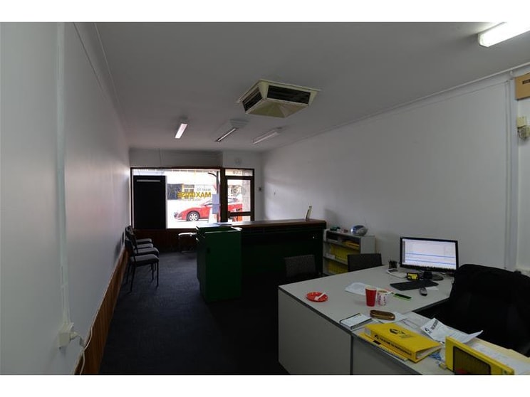 Click to view all images Shop 3 & 4/1058 South Road Edwardstown SA 5039 - Image 3