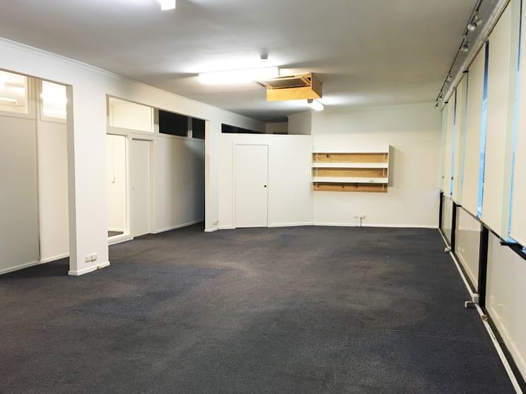 Click to view all images 82a Albion Street Brunswick VIC 3056 - Image 2