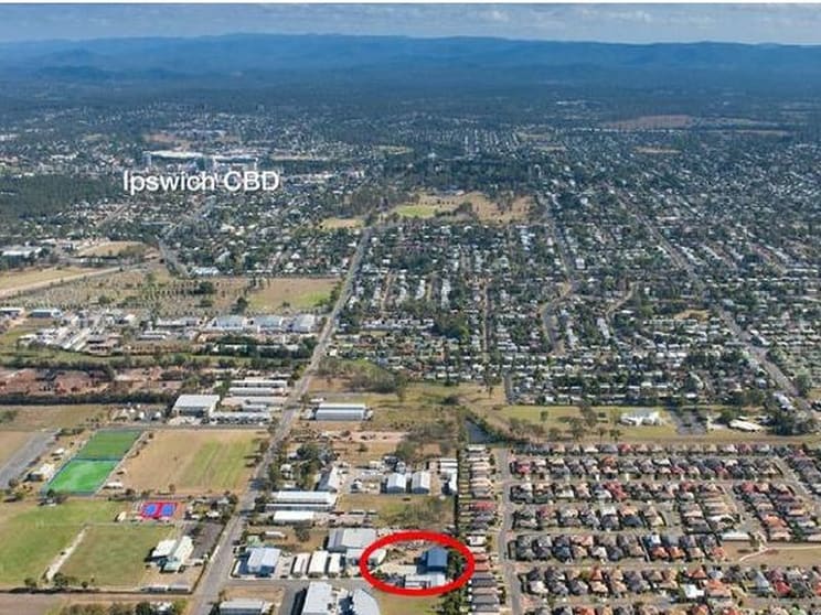 Click to view all images 12 - 14 Sonia Court Raceview QLD 4305 - Image 3