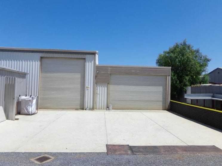 Click to view all images 2/8 Pentland Road Salisbury South SA 5106 - Image 1
